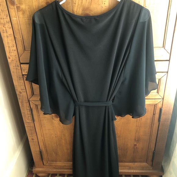 Black Dress - Picture 3 of 5